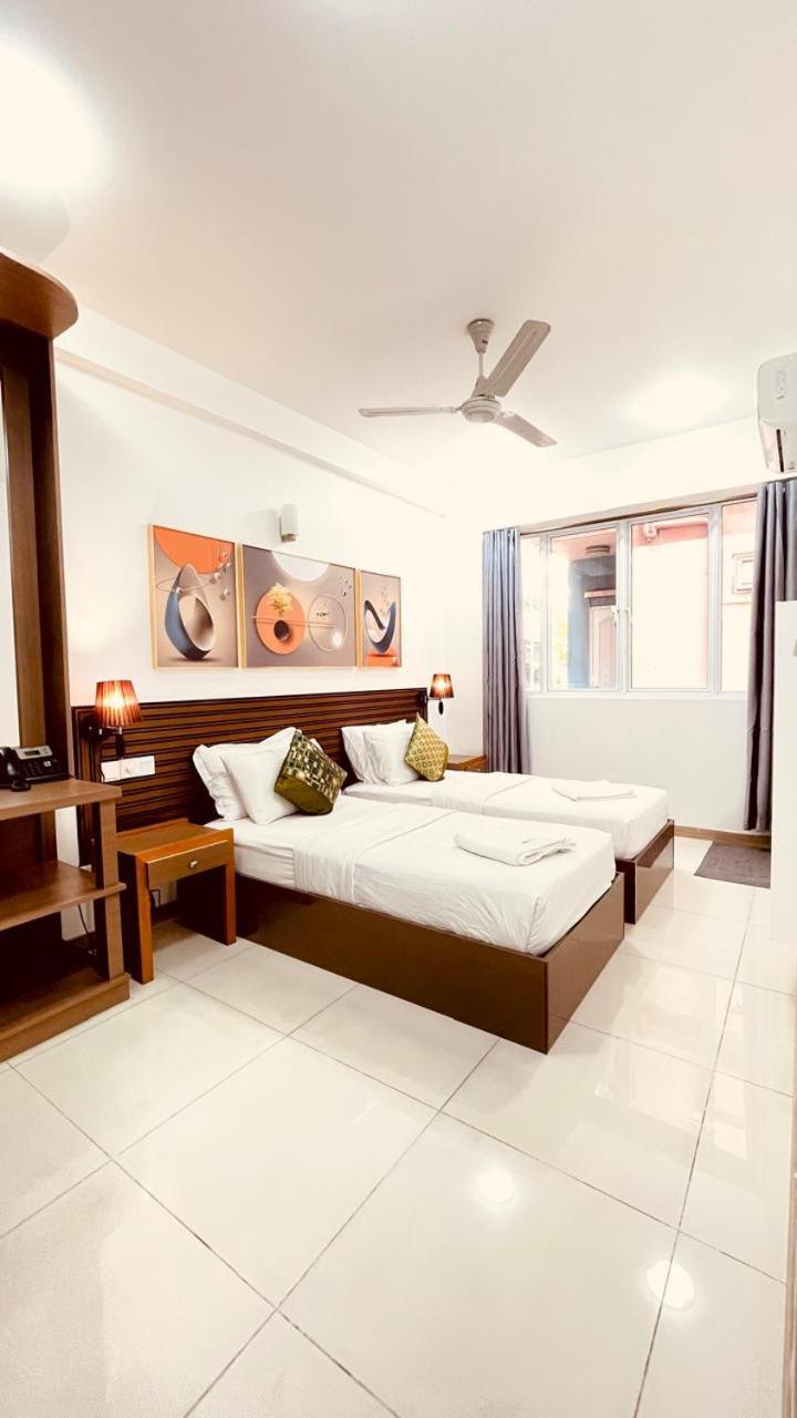 Hs Miracle Grand Hotel Hulhumalé Eksteriør billede